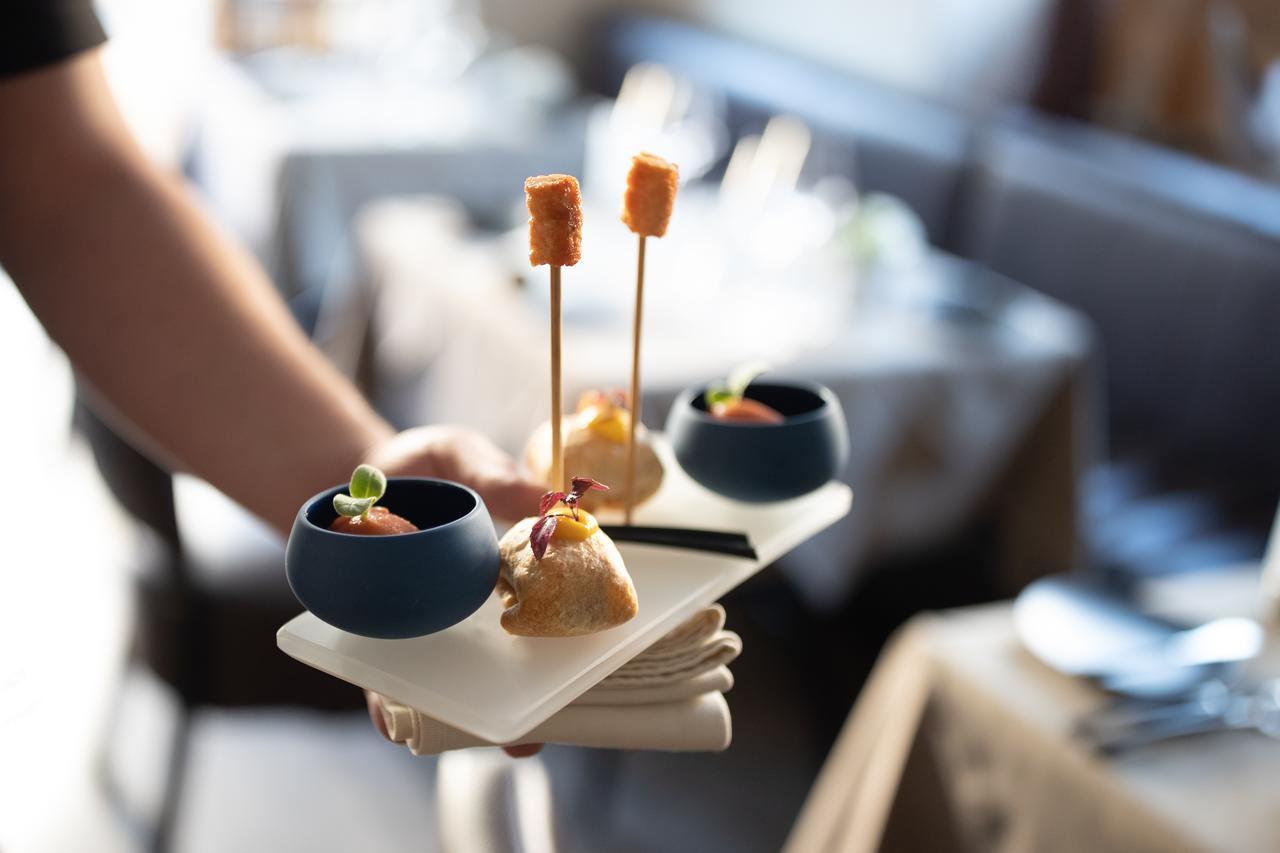 Hotel Restaurant Au Sauvage フリブール エクステリア 写真
